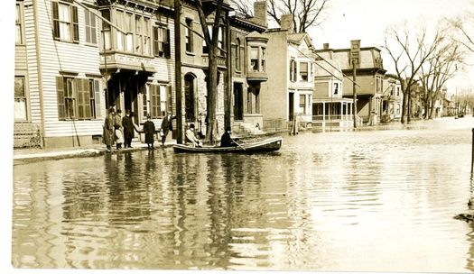 1913 flood 2nd ave burgh007.jpg